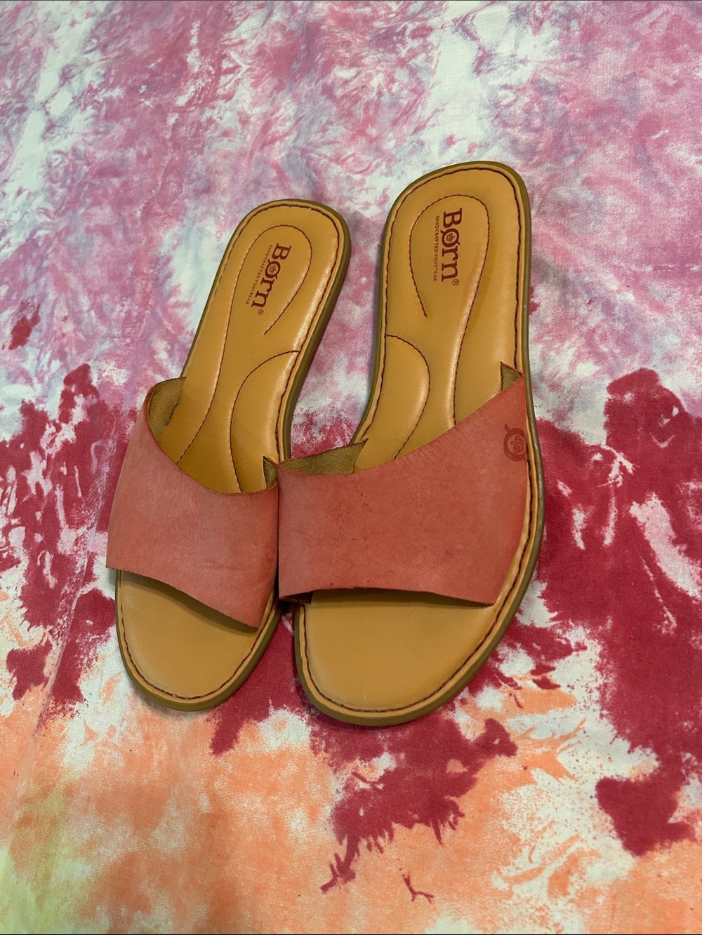 Born Izabel sandals size 8